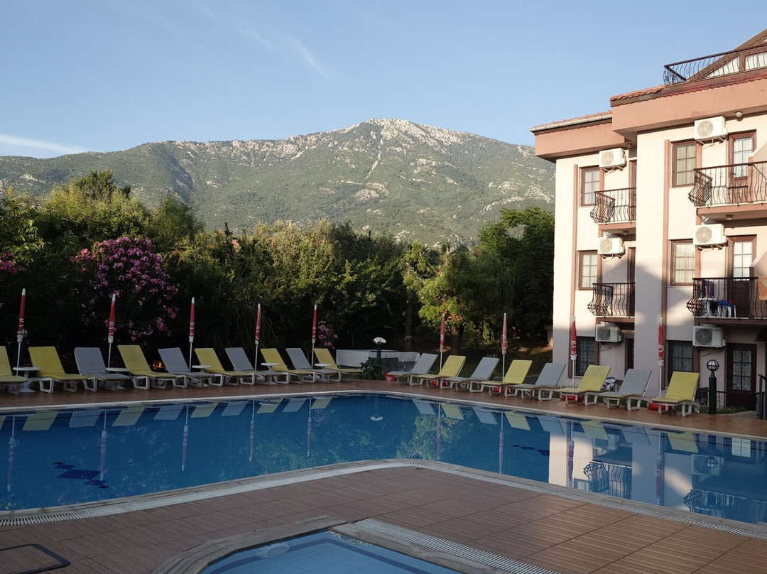 Ozturk Hotel Hisaronu主图