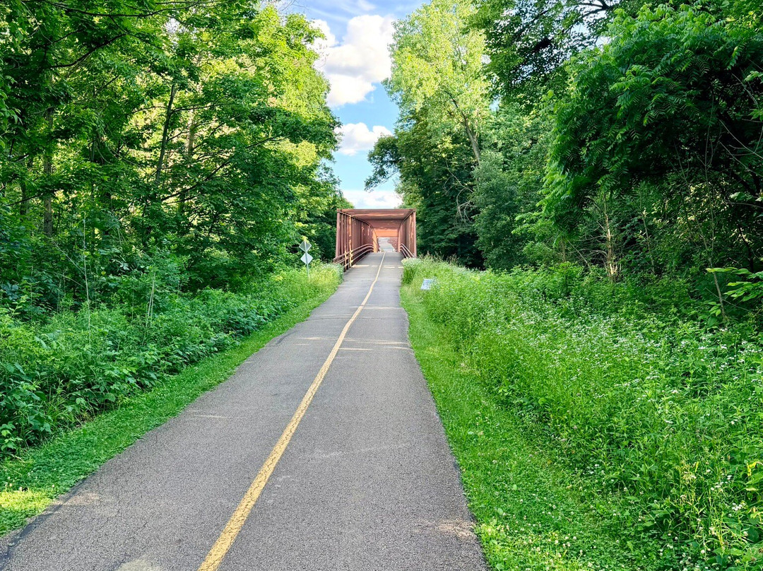 Busse Woods Trail System-埃尔克格罗夫村必去景点