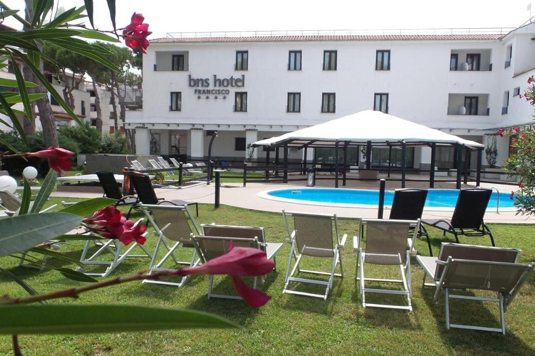 Hotel Paradiso
