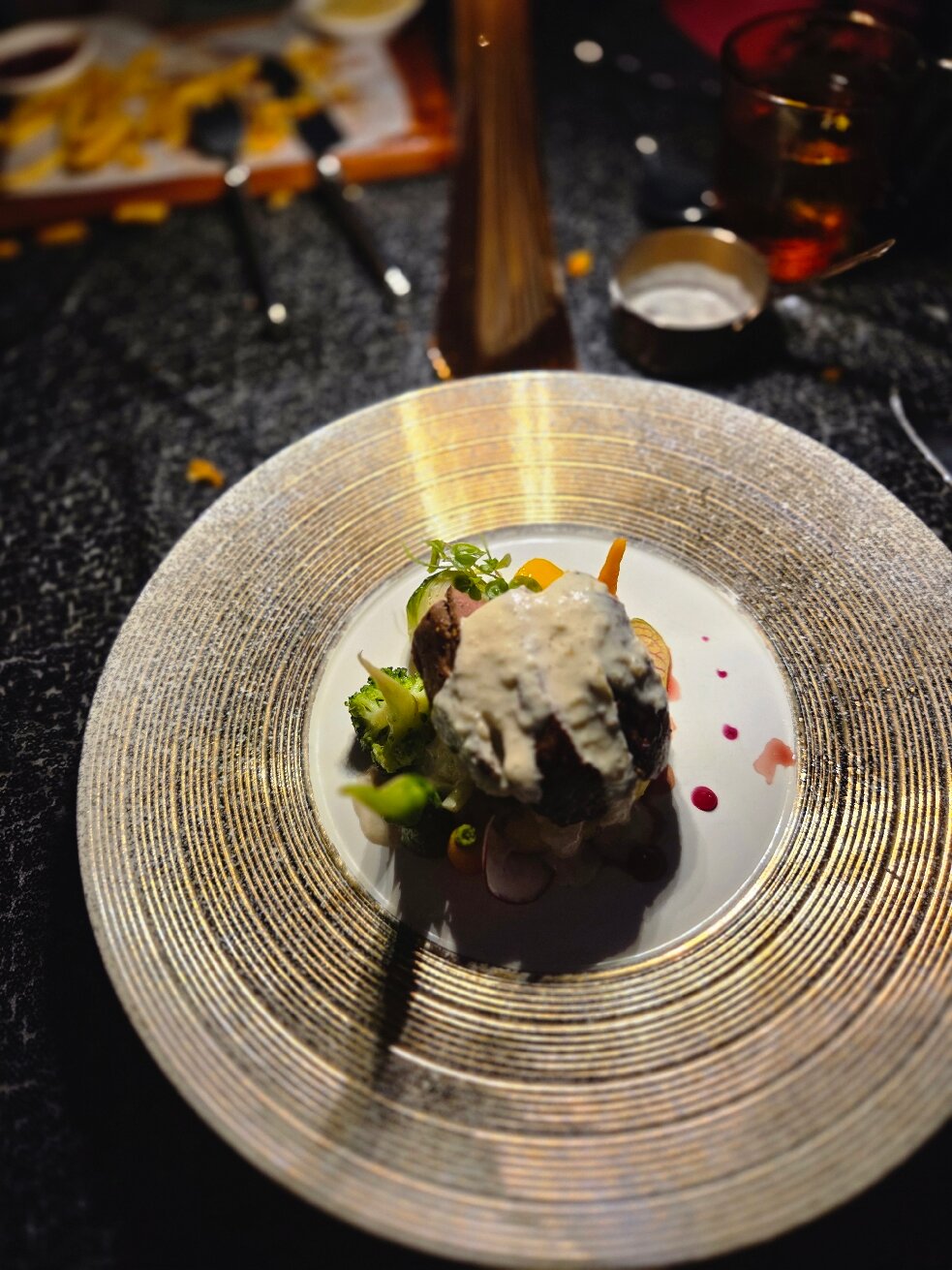 西贡拉希斯塔尊贵酒店-旅行者