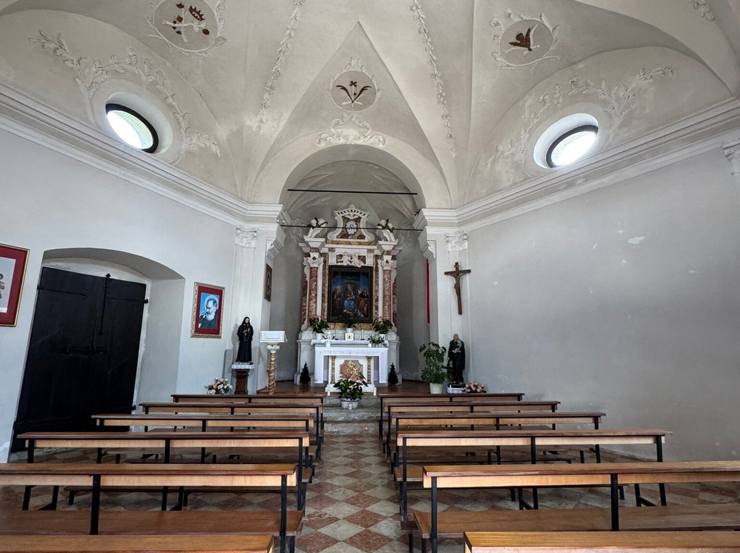 Chiesa della Madonna del Pézo-莱维科泰尔梅必去景点