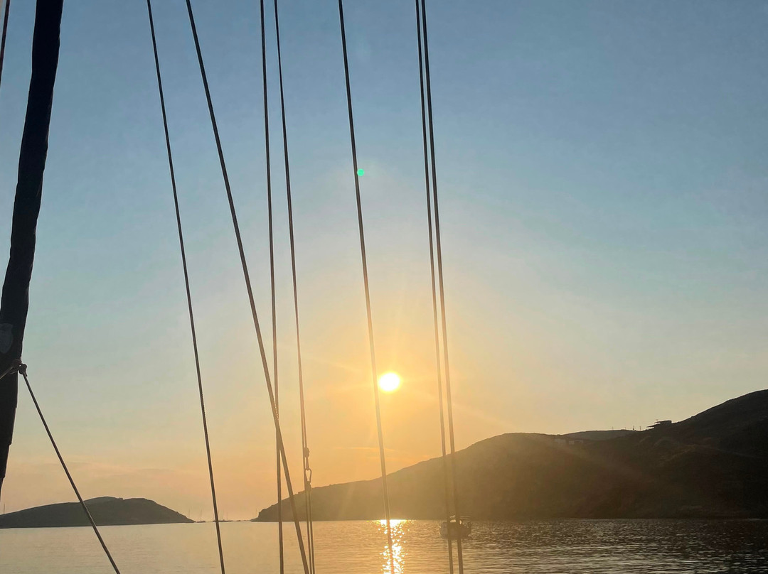 SailwithGeorge - Sail Greece with an expert-Finikas必去景点