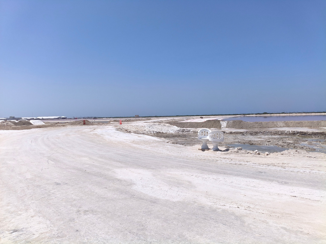 Las Coloradas-里奥拉加托斯必去景点