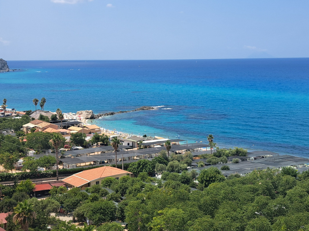 Hotel Villaggio Pineta Petto Bianco主图