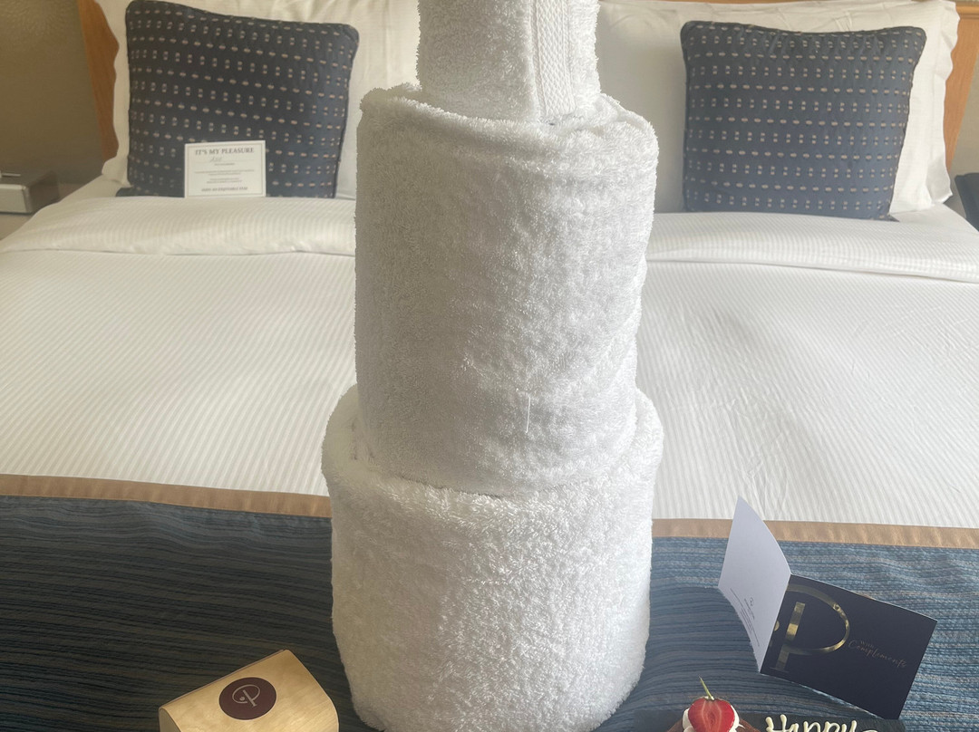 西摩金苹果酒店主图