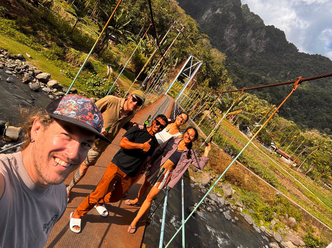 Flores Road Trip Agency