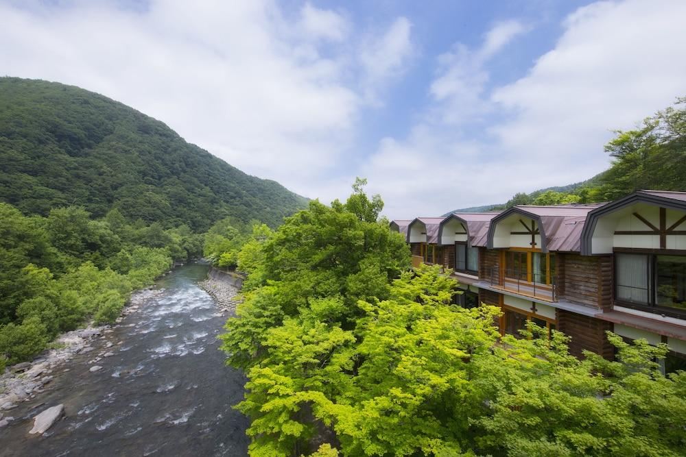 星野集团  奥入濑溪流酒店-官方