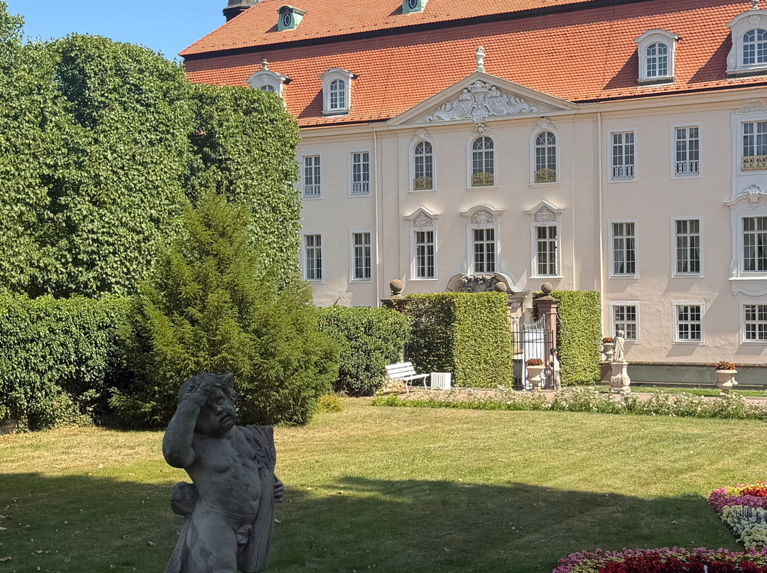 Schloss und Park Lichtenwalde-Lichtenwalde必去景点