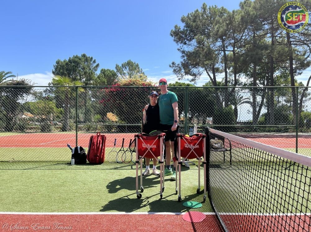 Susan Evans Tennis-Olhos de Agua必去景点