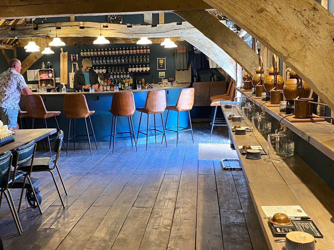 The Henley Distillery Gin Experience-泰晤士河畔亨利必去景点