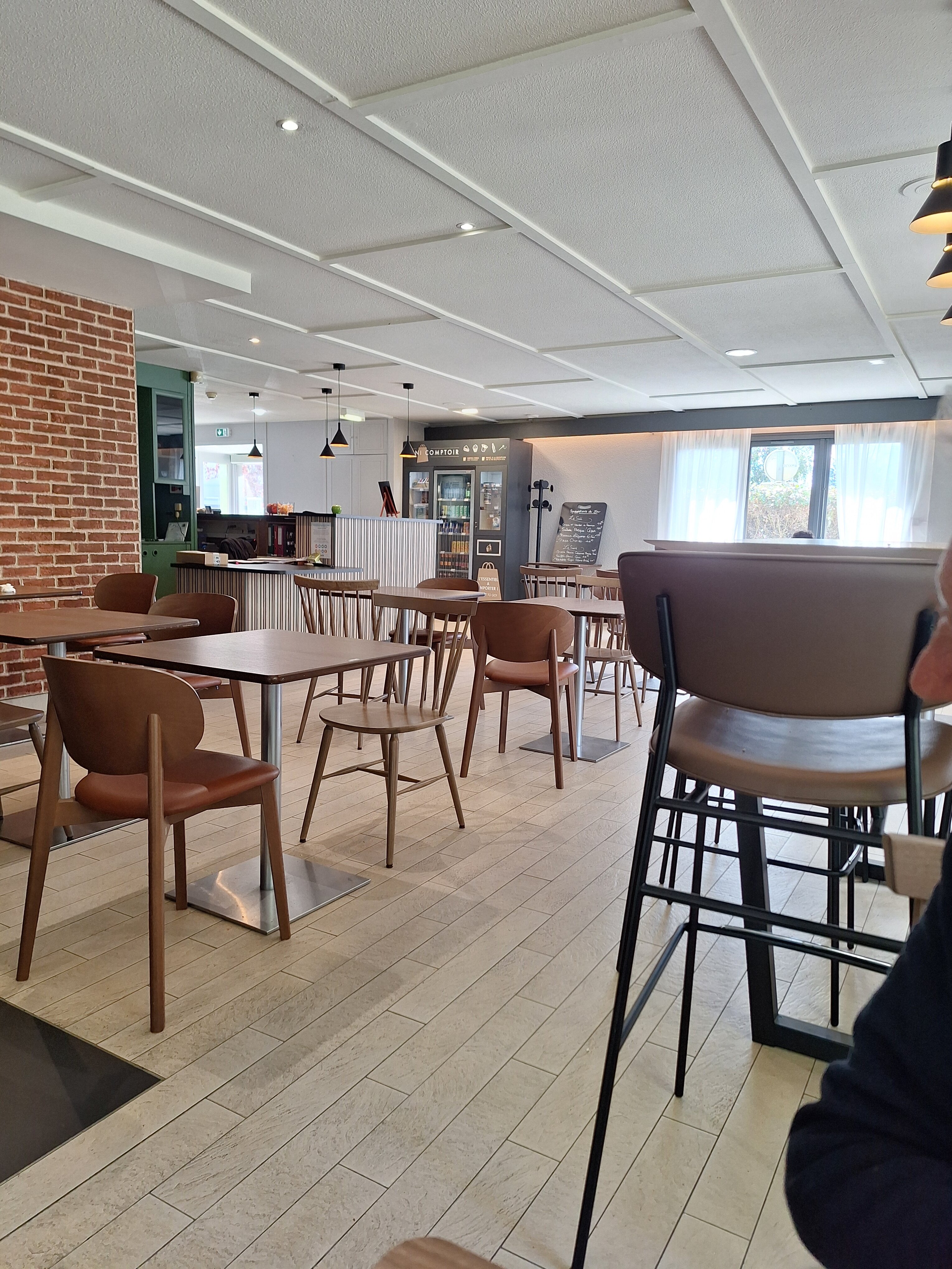 瓦讷康铂酒店-旅行者