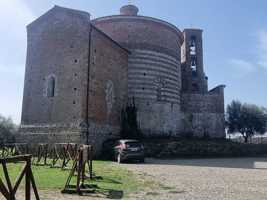 Eremo di Montesiepi-丘斯迪诺必去景点