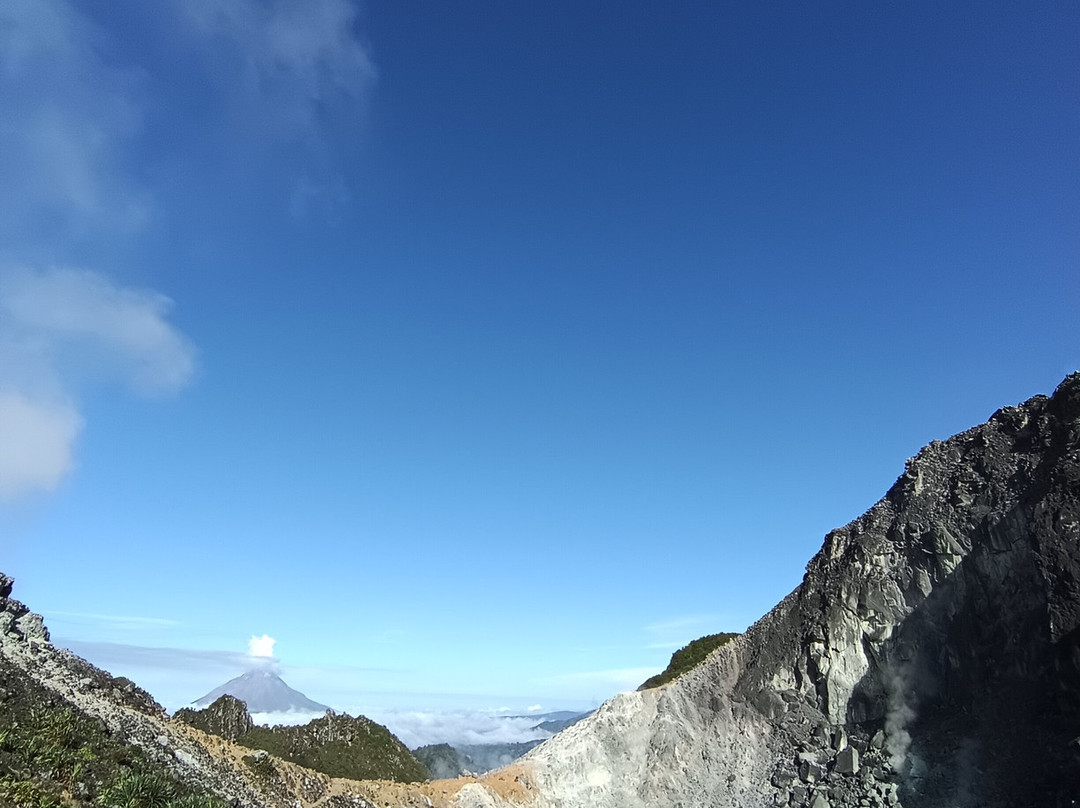 Mount Sibayak-不拉士打宜必去景点