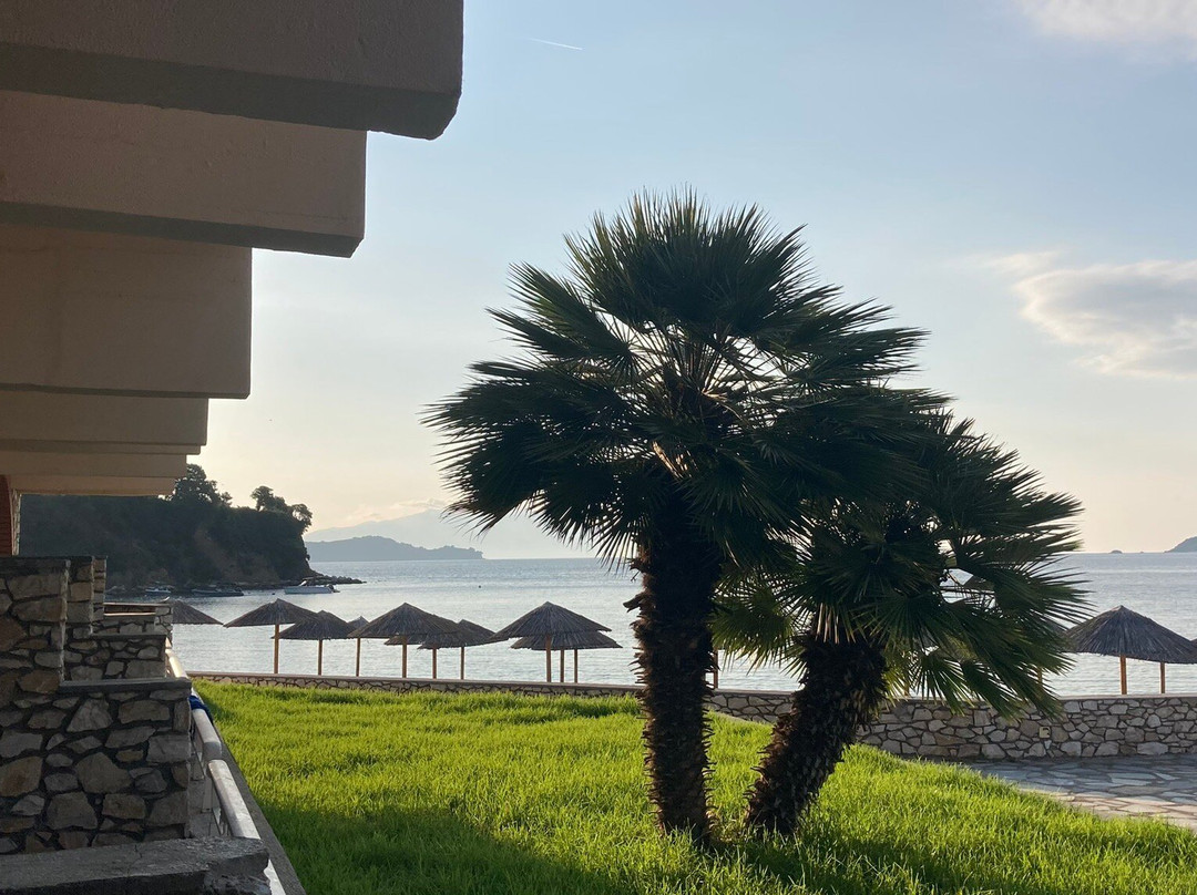 Esperides Beach Hotel主图