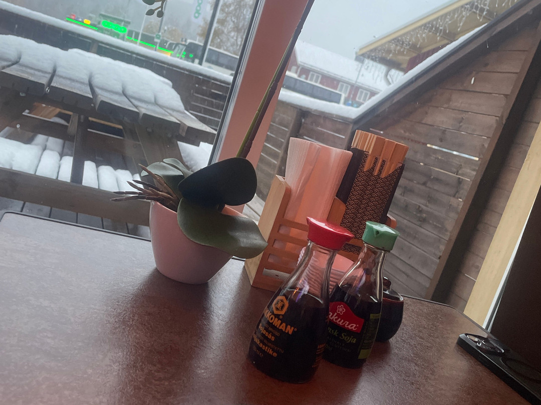 Mea Sushi