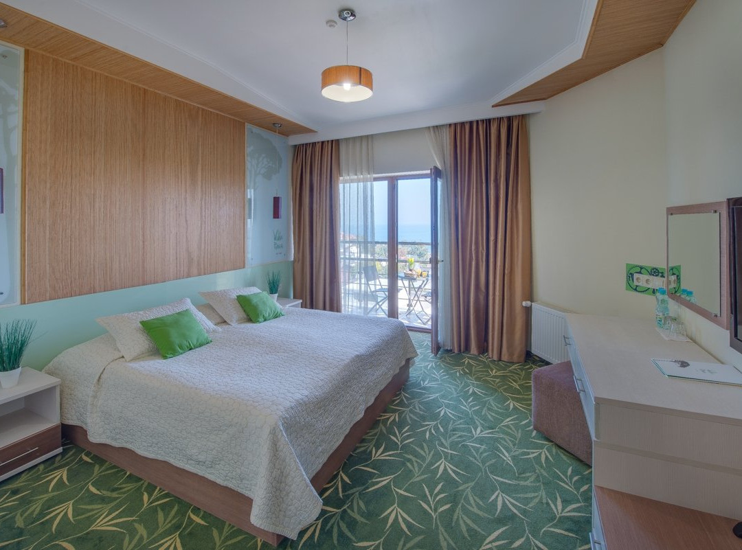 Villa Pinia Eco Hotel