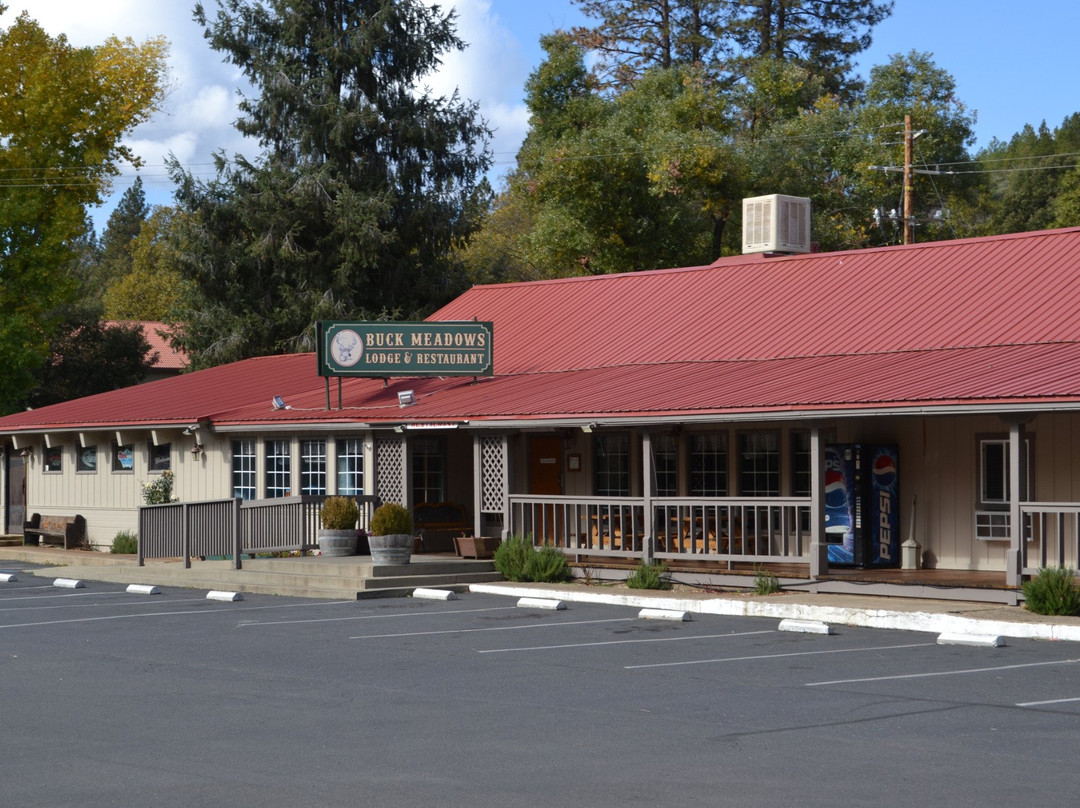 Buck Meadows Lodge