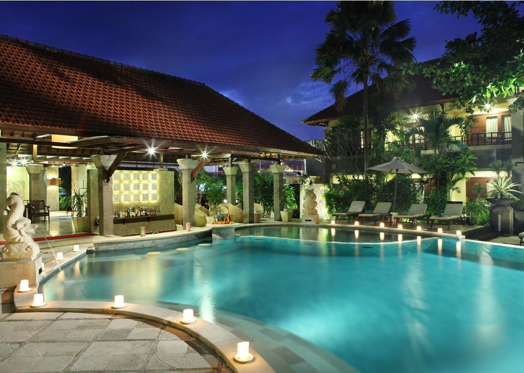 阿迪嘉雅酒店主图