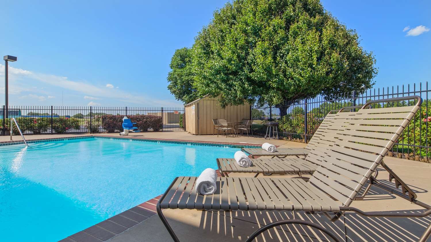 Best Western Governors Inn & Suites-官方