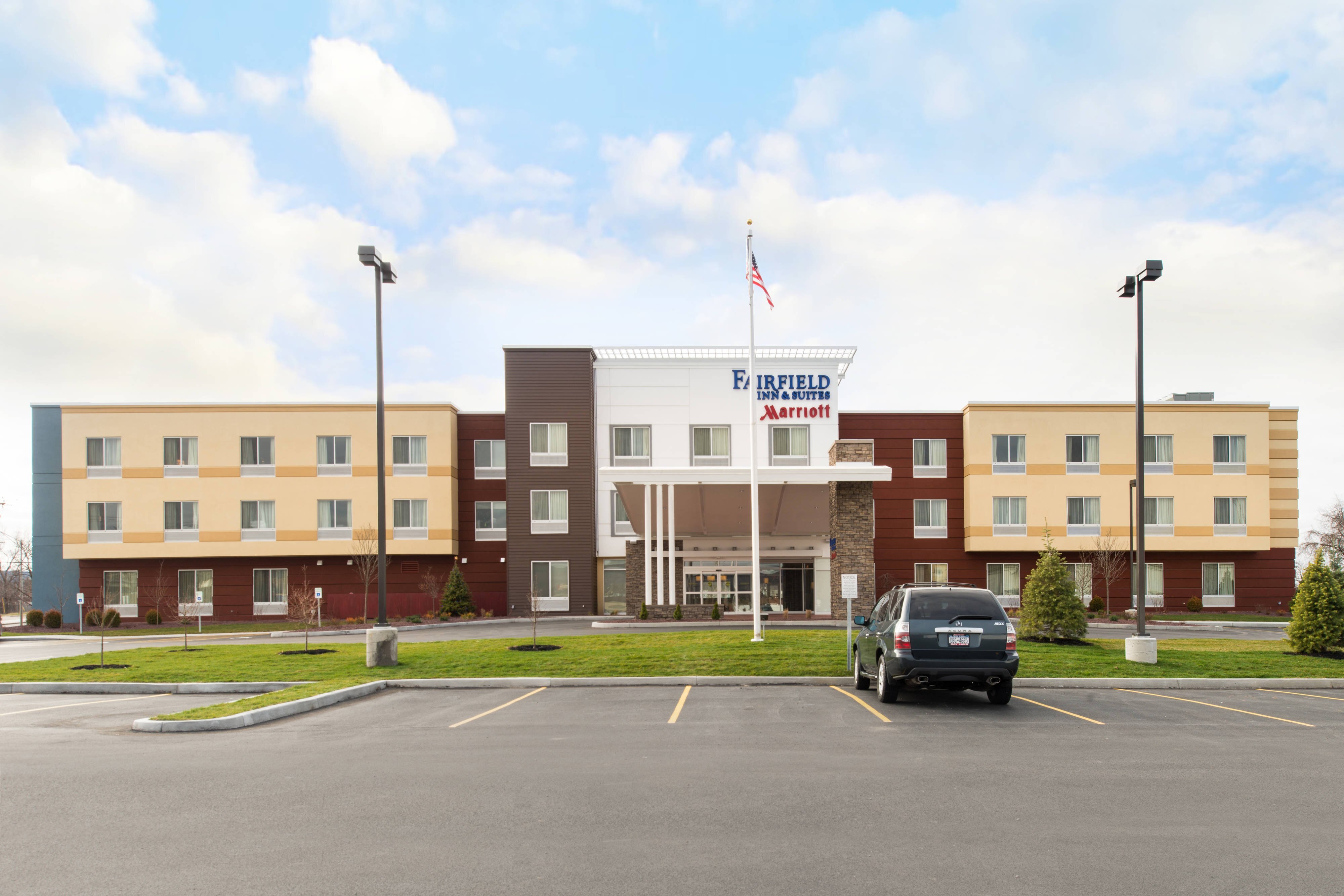 Fairfield Inn & Suites Utica-官方