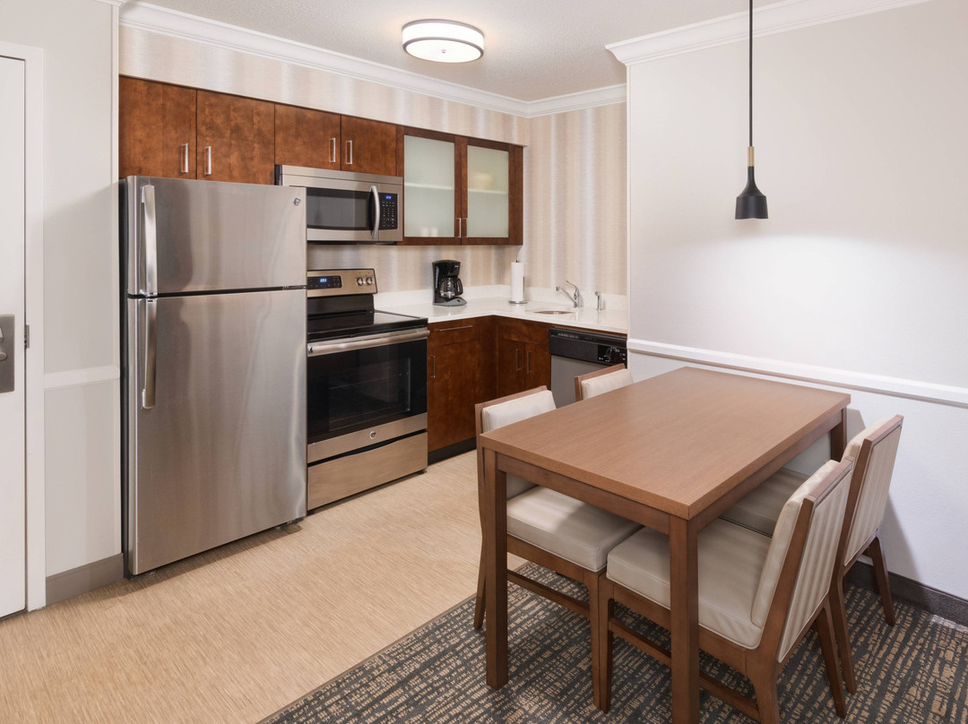 Residence Inn by Marriott State College主图