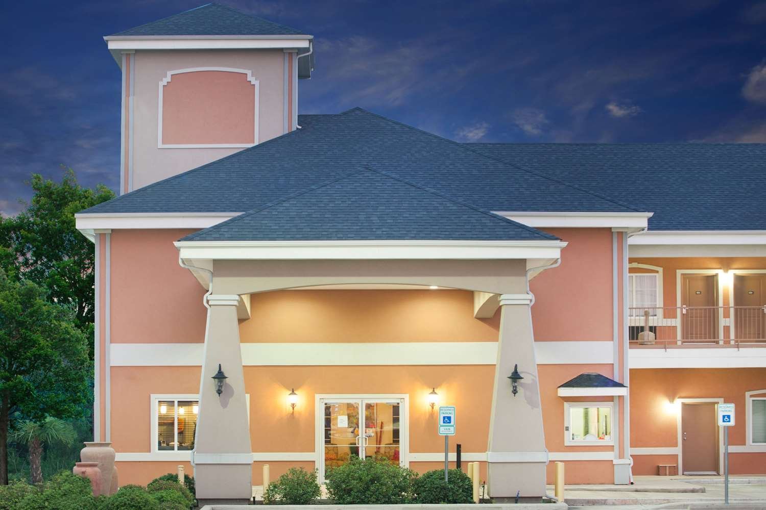 Super 8 by Wyndham Carthage TX-官方