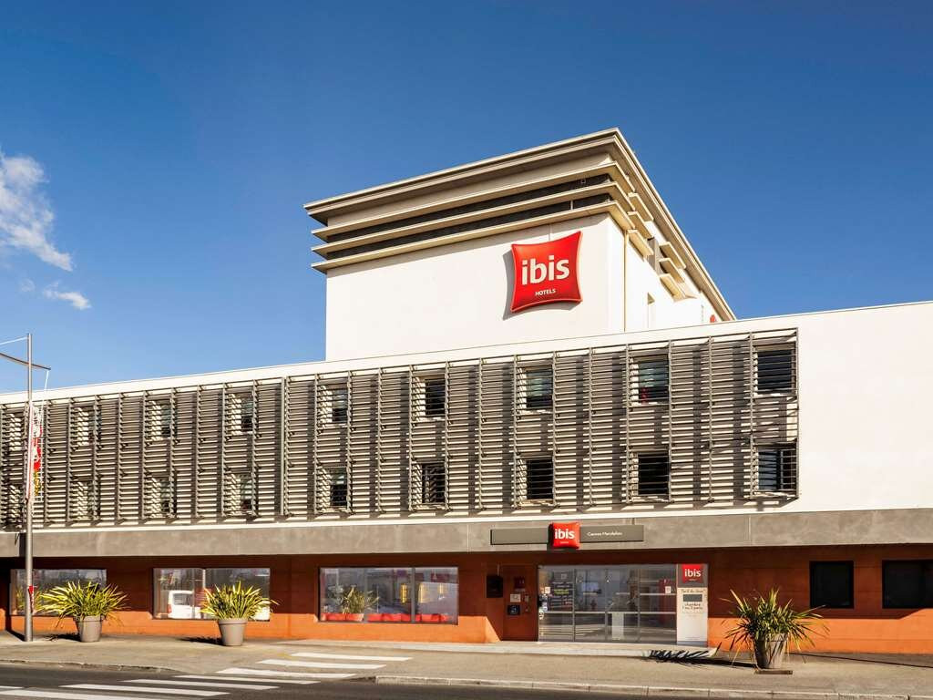 宜必思戛纳曼得里尔酒店主图