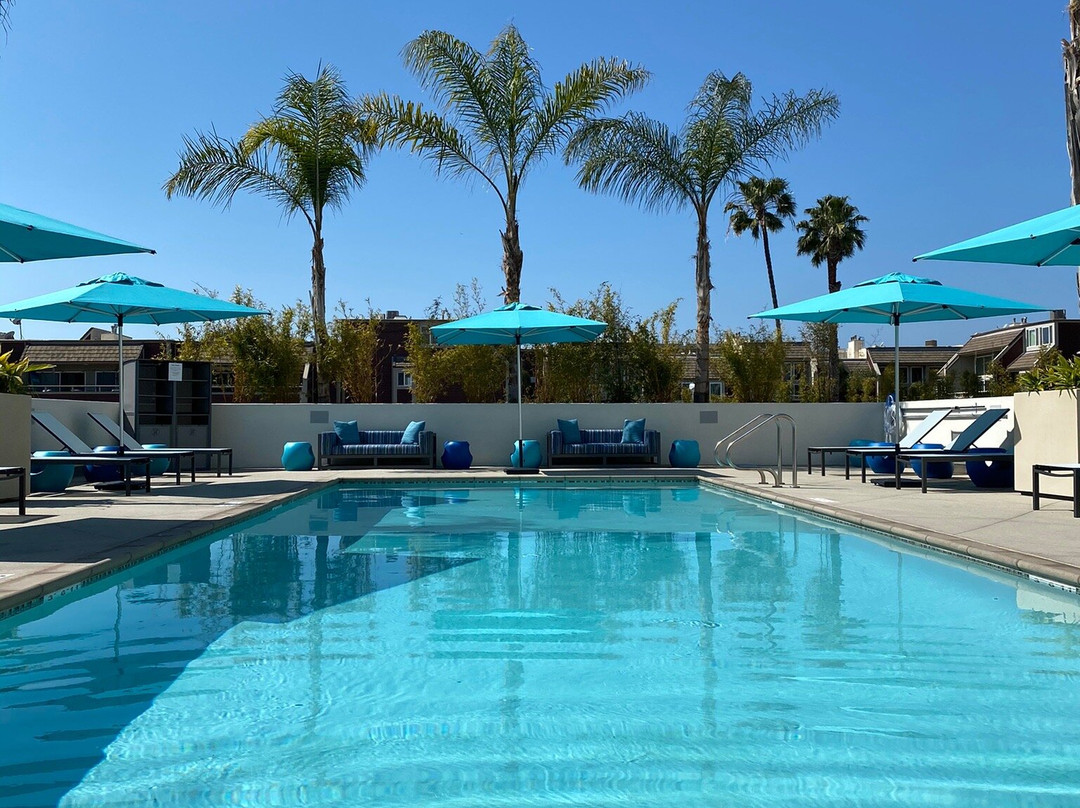 Courtyard Marina Del Rey主图