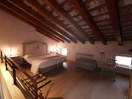 Tavagnacco酒店住宿-La Locanda del Grop