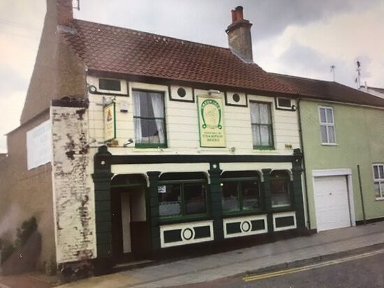 The Triangle Tavern-洛斯托夫特瓷必去景点