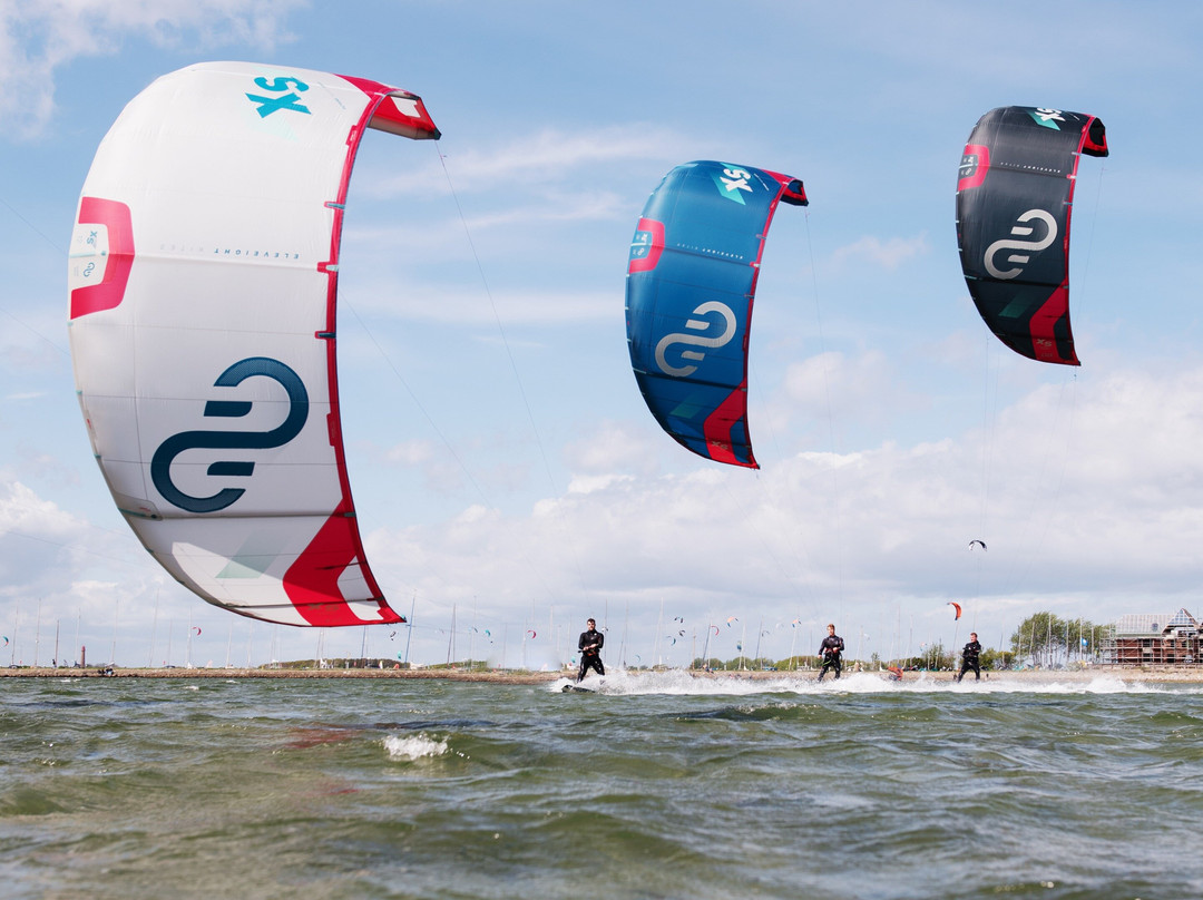 Infinity Sport Kitesurfing School景点图片