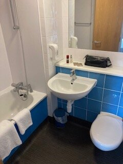 Travelodge Newport Isle of Wight-浴室