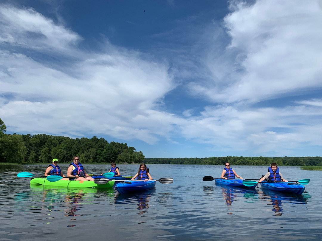 Fisheye Kayak Rentals-Carterville必去景点