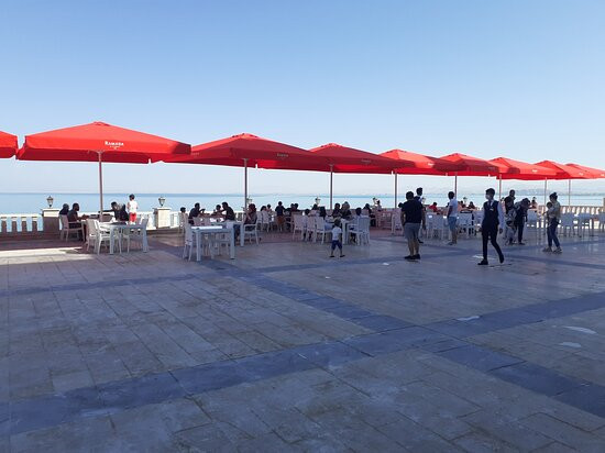 Ramada by Wyndham Van主图