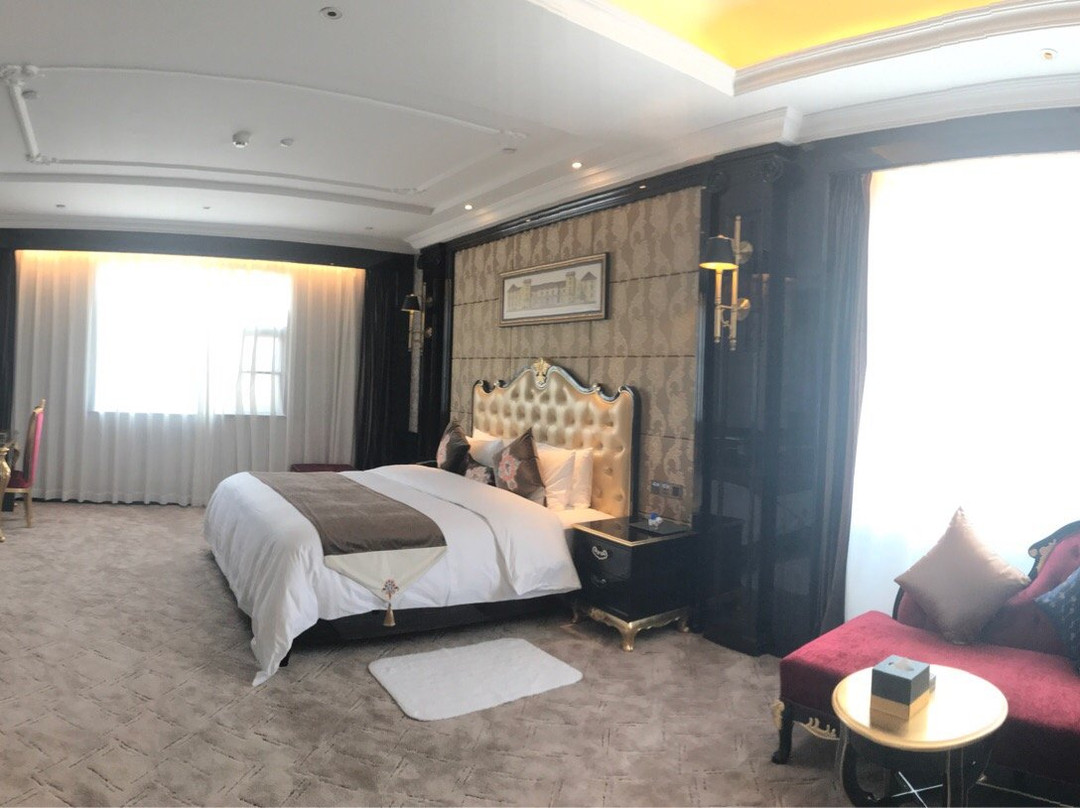 悦成国际大饭店（新亚洲体育城店）主图