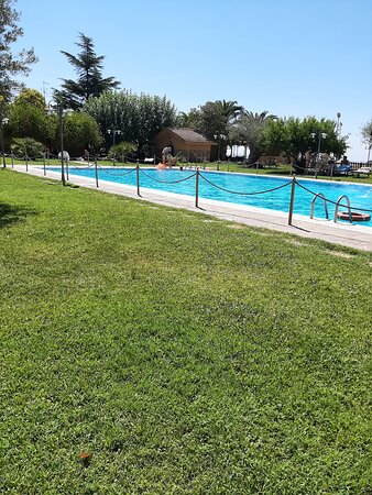 Agriturismo Il Drago-泳池