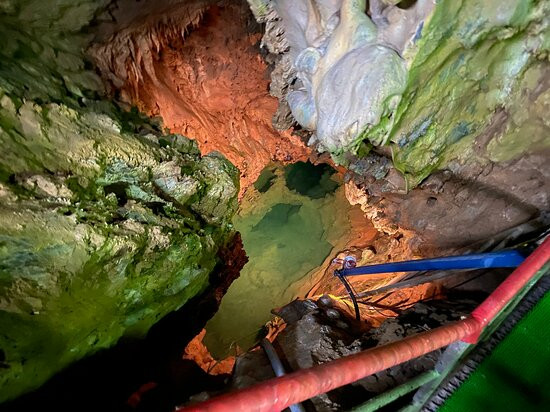 Yugen Cave-一关市必去景点