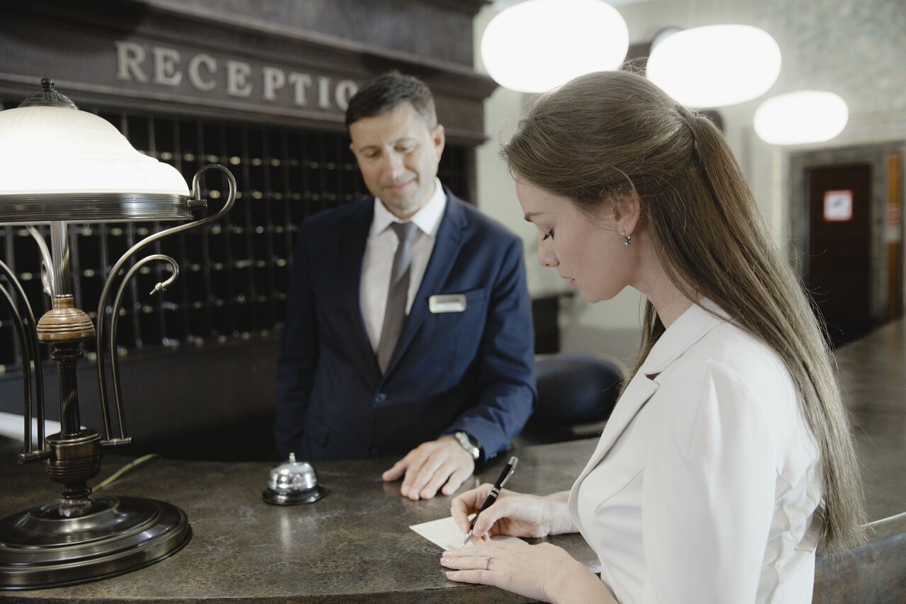 Art Hotel Ukraine-官方