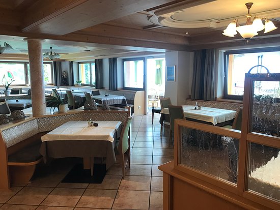 Granpanorama Wellnesshotel Sambergerhof-餐饮