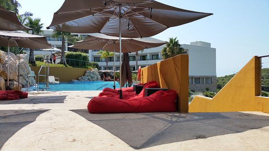 锡切斯多尔切酒店主图