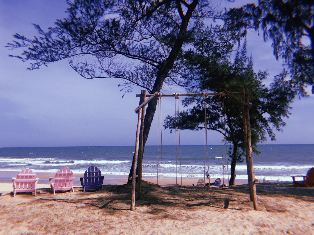 拉孜海滩-姆达奇度假村主图