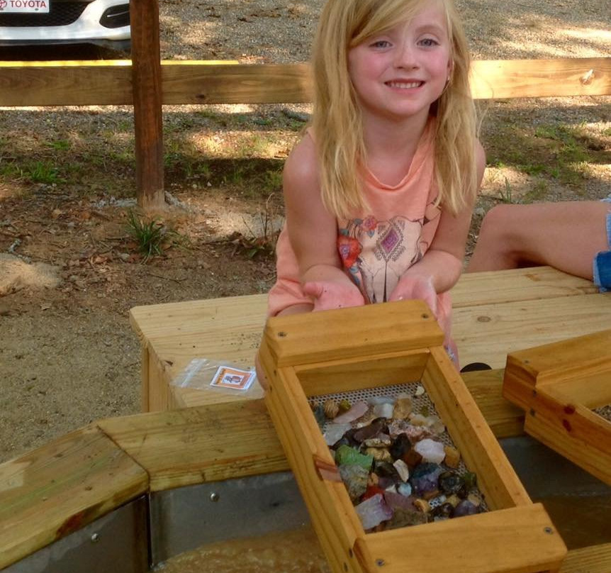 Beaver's Bend Mining Co. L.l.c.-Broken Bow必去景点