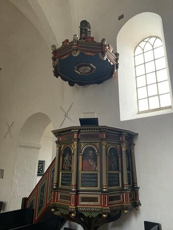 Veng Klosterkirke景点图片