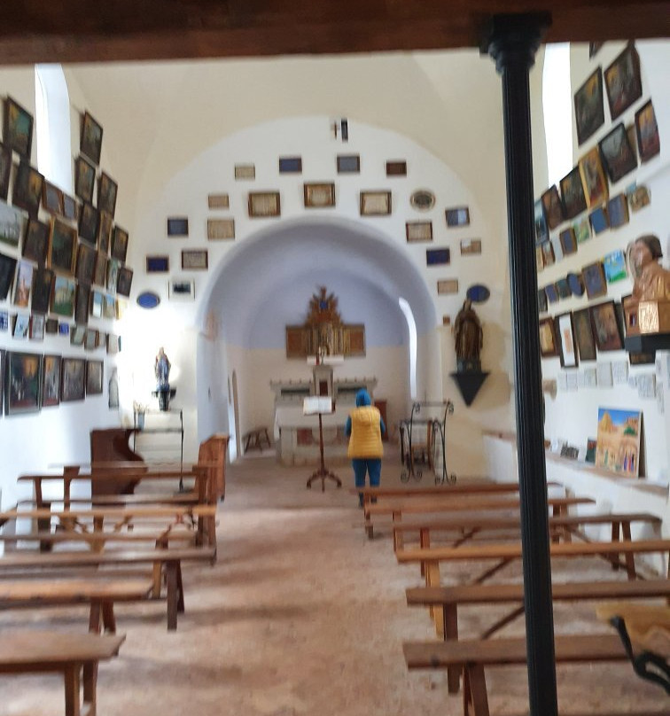 Chapelle Saint-Quinis景点图片