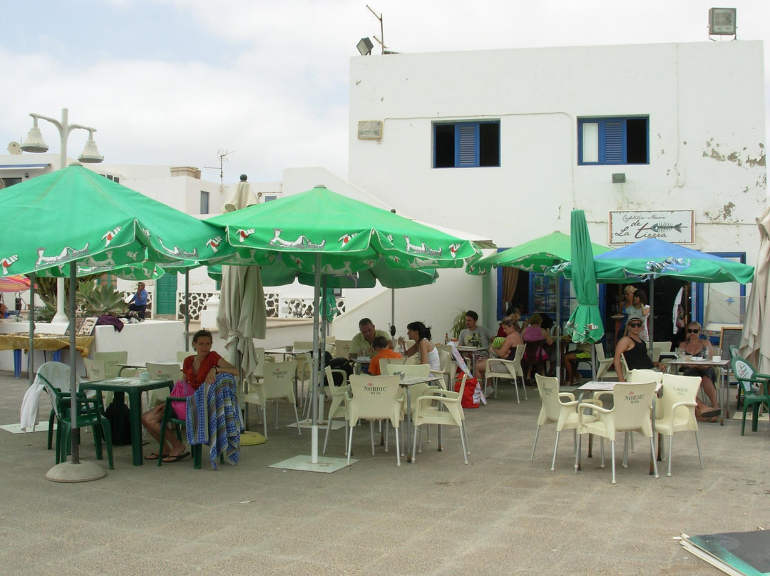 Caleta de Sebo餐馆和美食-Meson de la Tierra