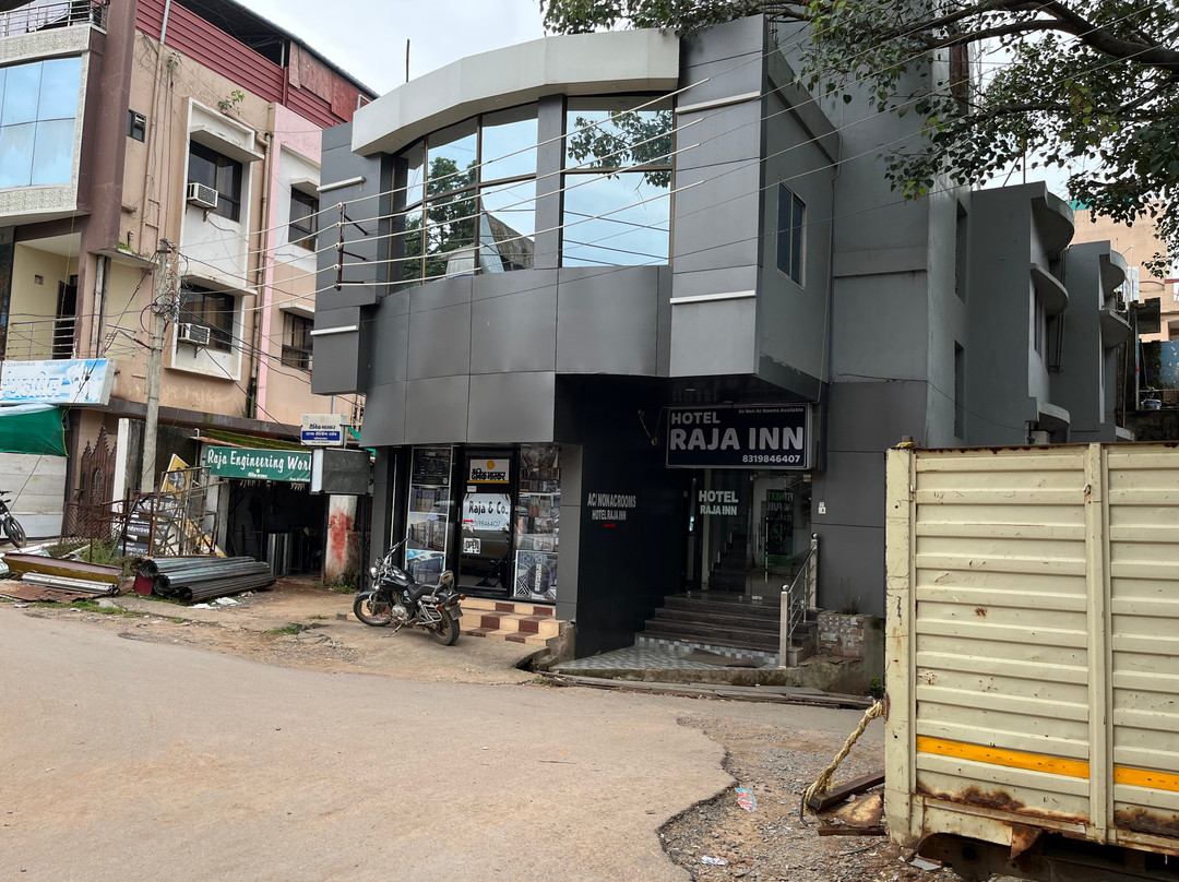 Hotel Raja Inn
