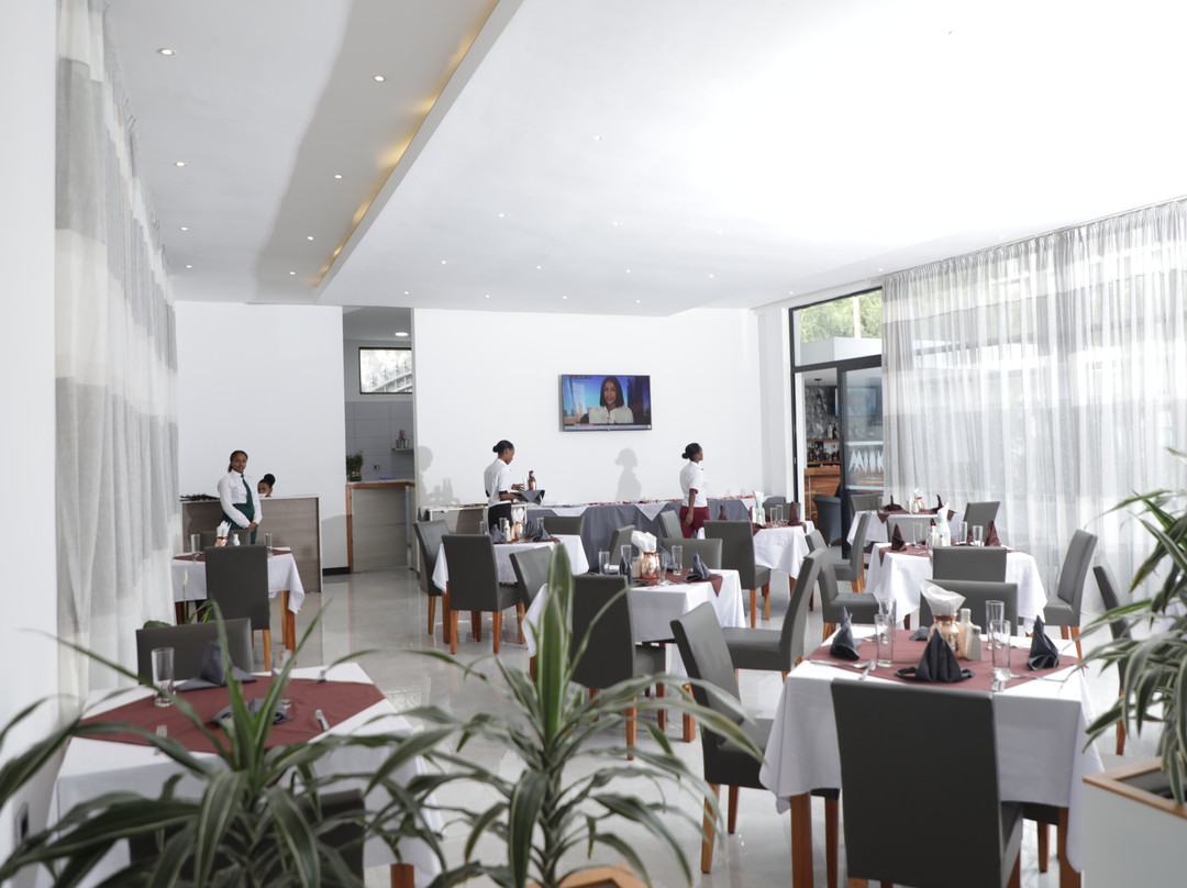 Villa Alpha International Hotel