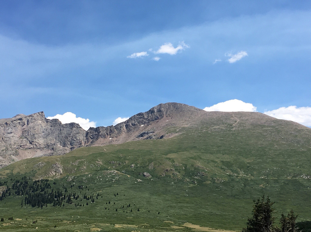 Mt. Bierstadt景点图片