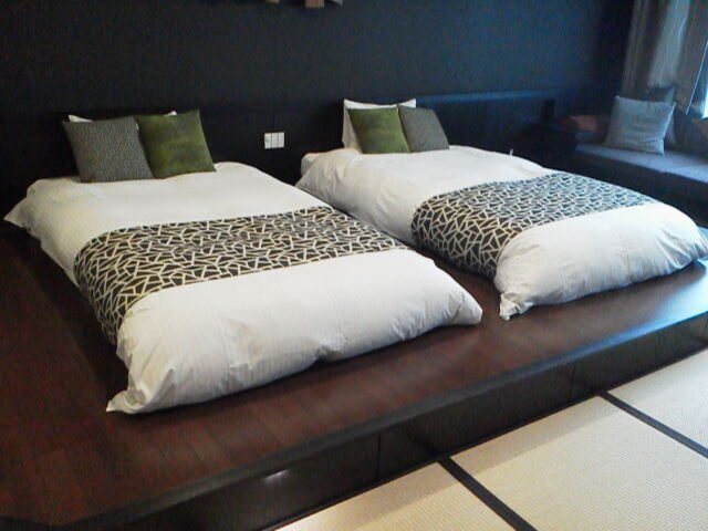 星野集团奥入濑溪流酒店主图