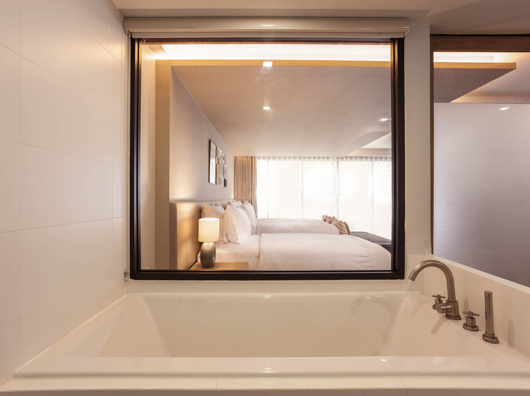 Anona Beachfront Phuket Resort